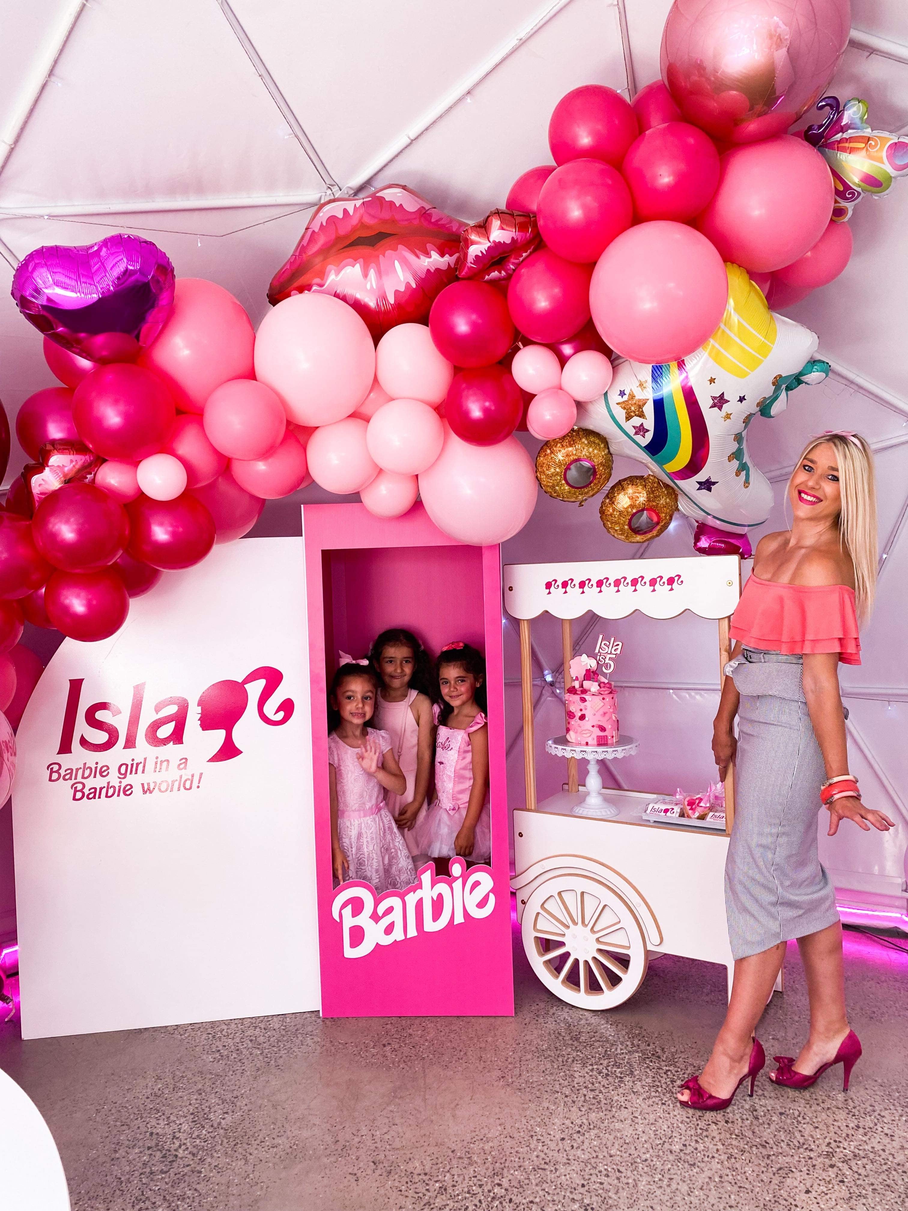 BARBIE PACKAGE- Including Balloon Garland